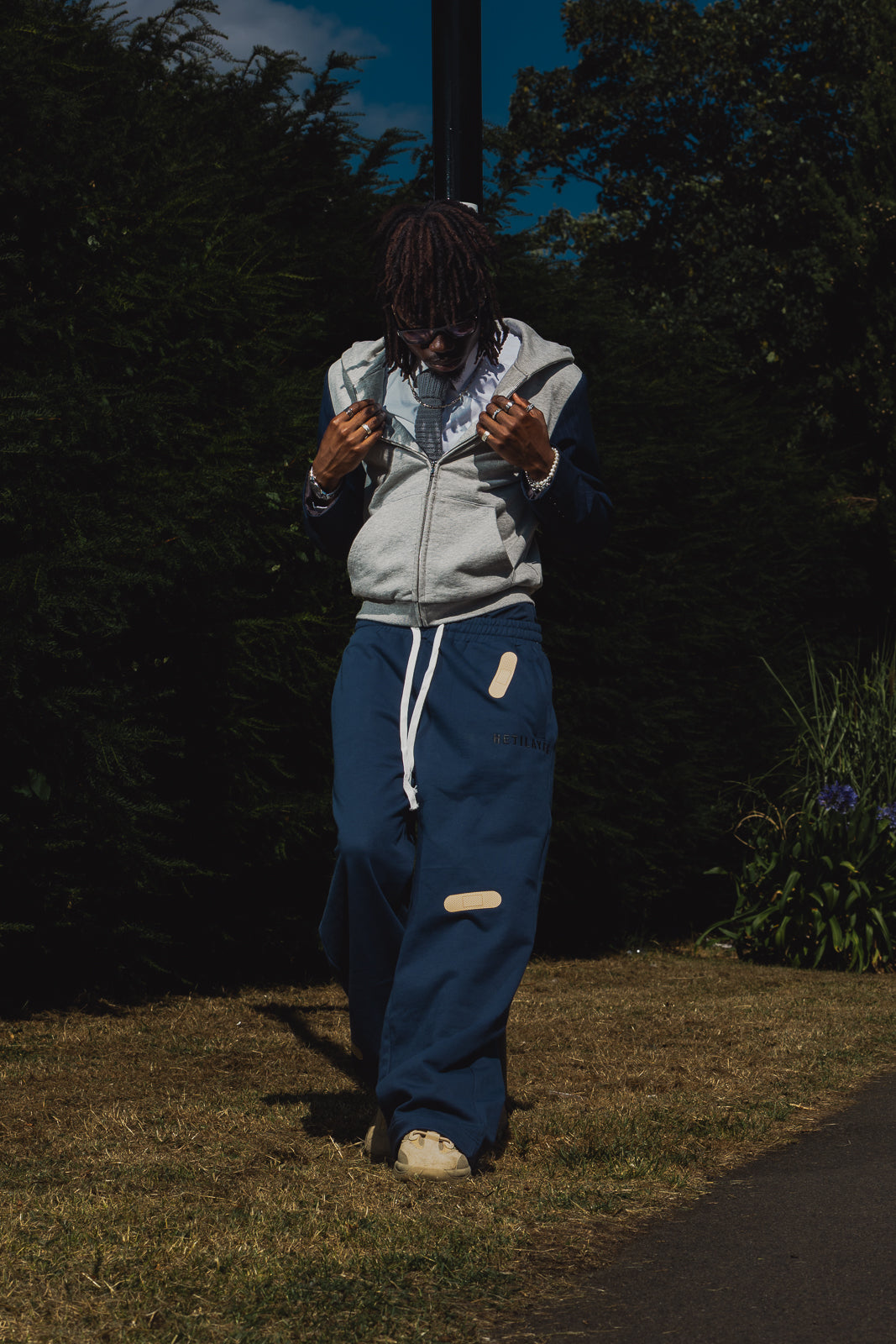 'Plaster Track' Navy jogger